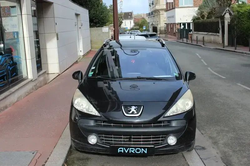 Image 2/4