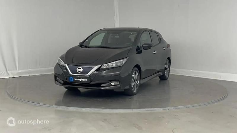 Noir Utilisé 2022 Nissan Leaf N-Connecta Citadine | 16 799 € (Prix juste) - Image 1/4