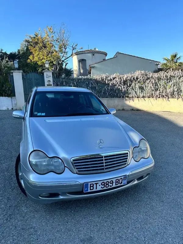 Utilisé 2025 Mercedes C320 Berline | 4 500 € - Image 1/4