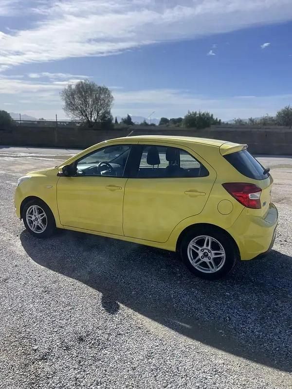 Occasion Ford Ka Plus Ultimate 86 ch (63 kW) 2018 Jaune Citadine
