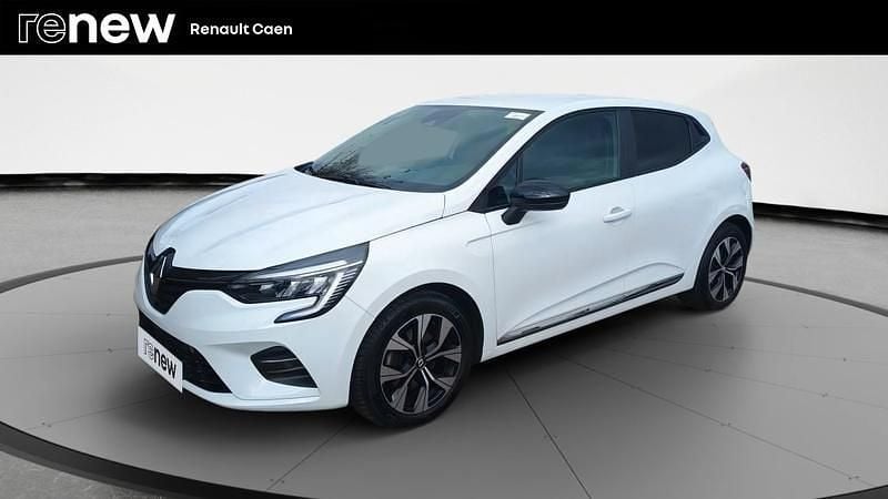Blanc Utilisé 2023 Renault Clio V Evolution Citadine | 15 990 € (Prix juste) - Image 1/4