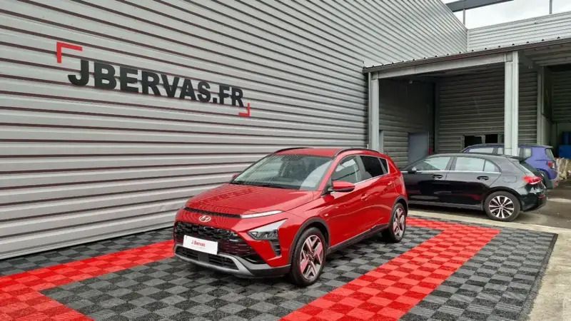 Rouge Utilisé 2024 Hyundai Bayon SUV | 18 990 € (Prix juste) - Image 1/4