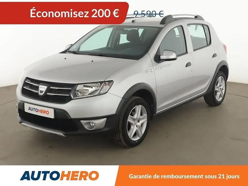 Gris Utilisé 2016 Dacia Sandero Prestige Citadine | 9 390 € - Image 1/2