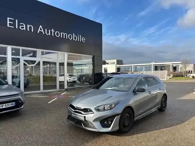 Occasion Kia Ceed GT GT-Line 160 ch (117 kW) 2021 Gris perle métallisé Berline