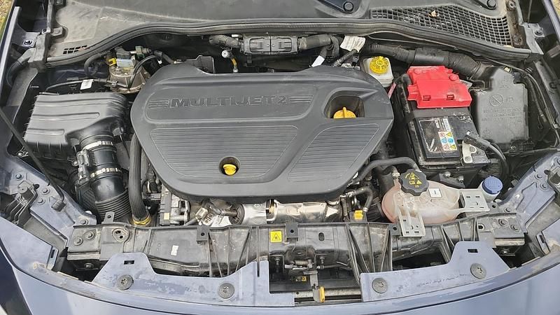 Image 3/3