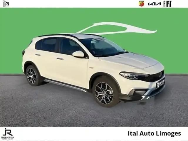 Occasion Fiat Tipo Cross 131 ch (96 kW) 2023 Blanc Berline