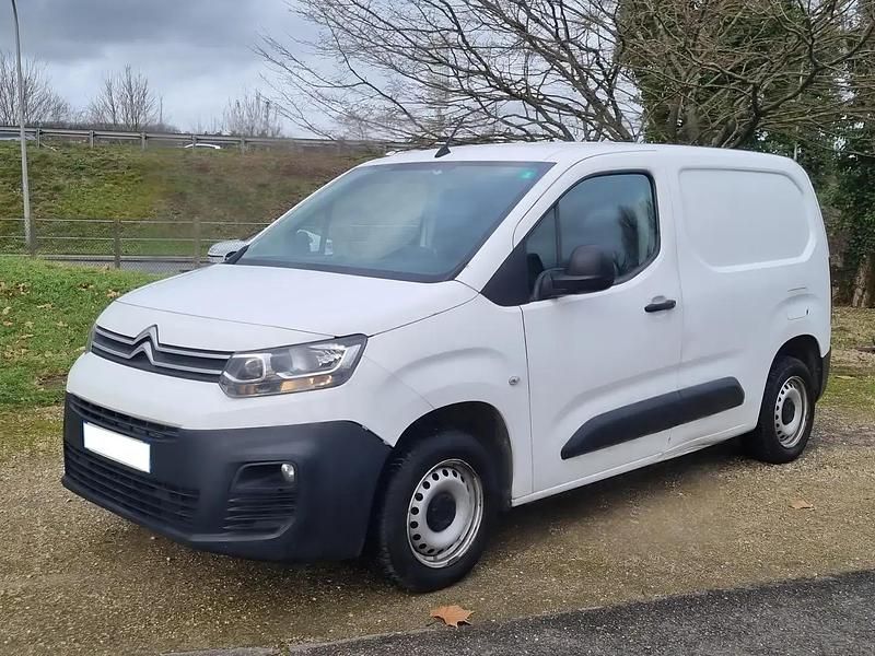 Blanc Occasion 2019 Citroën Berlingo Monospace | 7 990 € (Bon prix) - Image 1/4