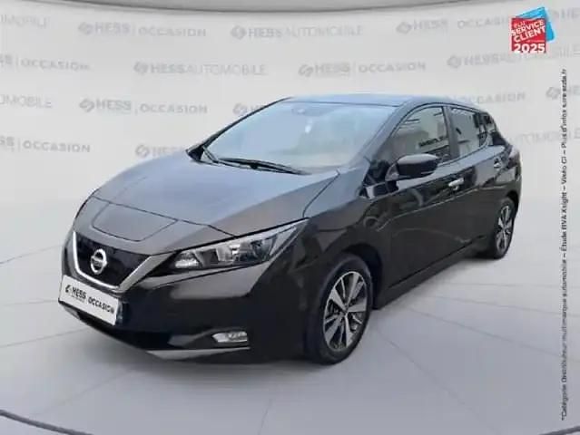 Noir métallisé Utilisé 2022 Nissan Leaf Acenta Citadine | 11 999 € - Image 1/4