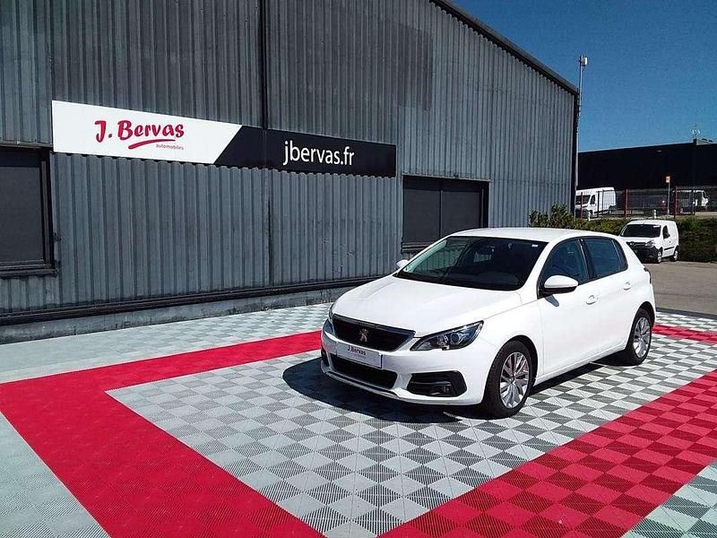 Occasion Peugeot 308 Premium 101 ch (74 kW) 2019 Blanc Berline