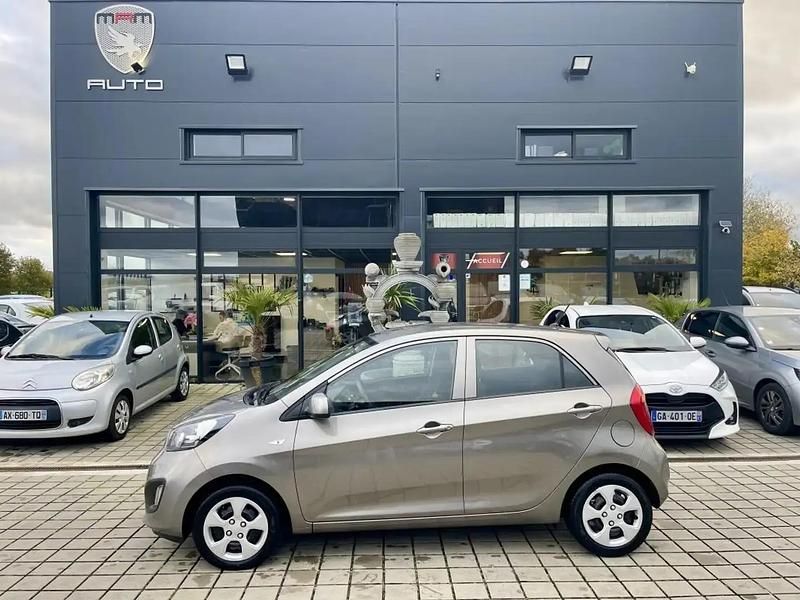 Beige Occasion 2011 Kia Picanto Style Citadine | 6 990 € - Image 1/4