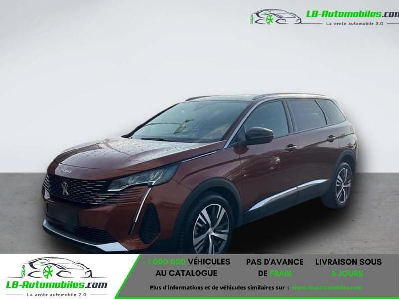 Utilisé 2023 Peugeot 5008 Monospace | 32 800 € (Prix cher) - Image 1/4