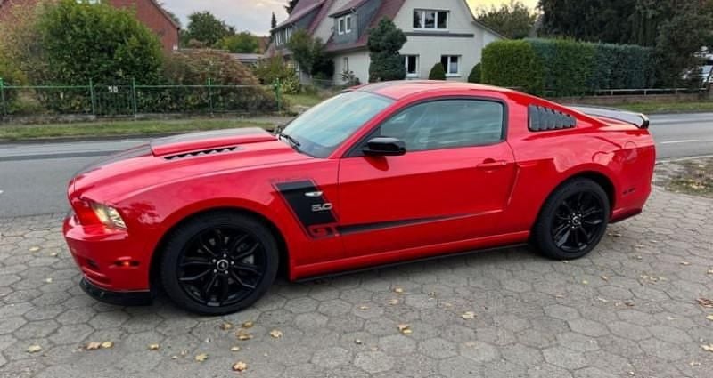 Rouge Utilisé 2014 Ford Mustang GT Coupé | 21 990 € (Bon prix) - Image 1/4