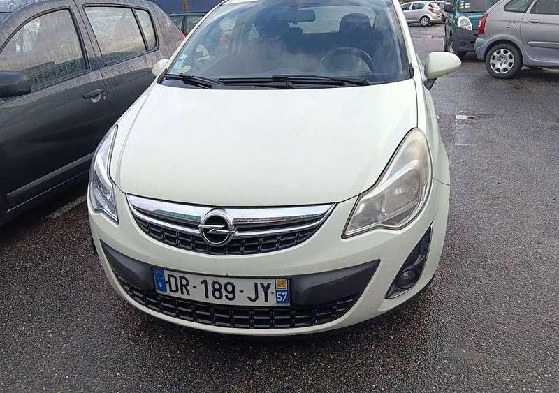Occasion Opel Corsa 95 ch (69 kW) 2011 Blanc Citadine