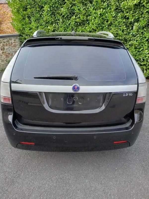 Utilisé 2010 Saab 9-3 Linear Citadine | 4 500 € - Image 1/4