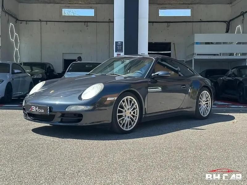 Gris Utilisé 2006 Porsche 911 Carrera 4S Sport Coupé | 61 990 € (Prix cher) - Image 1/4