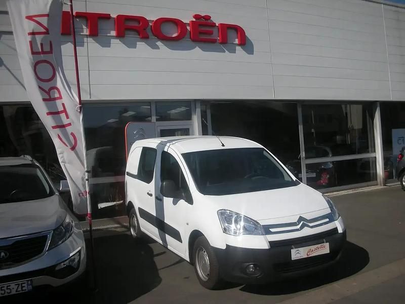 Blanc Utilisé 2018 Citroën Berlingo Business Class Monospace | 10 750 € - Image 1/4