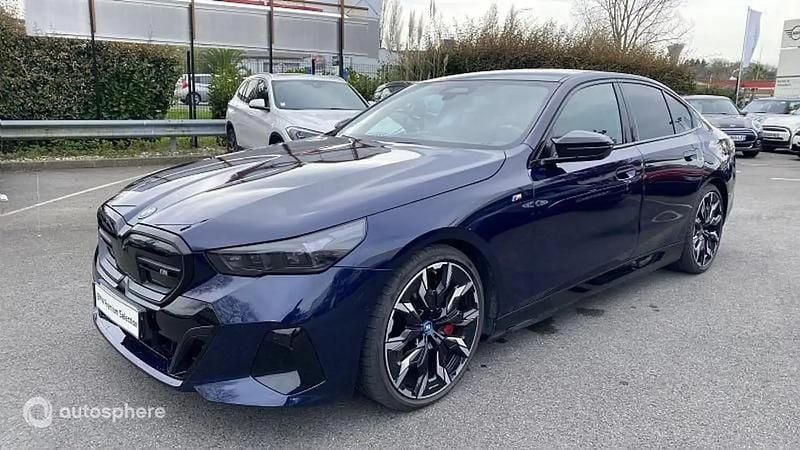 Bleu Occasion 2023 BMW i5 Sport Line Berline | 65 999 € (Bon prix) - Image 1/4