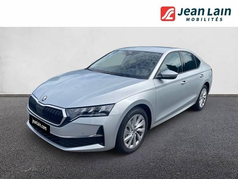 Gris Occasion 2024 Skoda Octavia Selection Berline | 28 100 € (Prix juste) - Image 1/4
