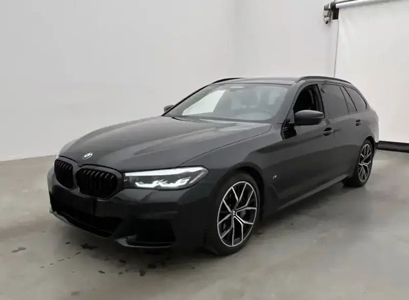 Utilisé 2023 BMW 540 M Sport Break | 62 990 € (Prix juste) - Image 1/4