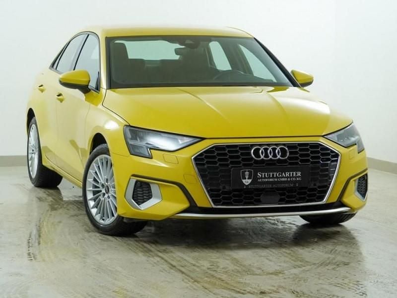 Utilisé 2023 Audi A3 Sport Berline | 27 900 € - Image 1/4