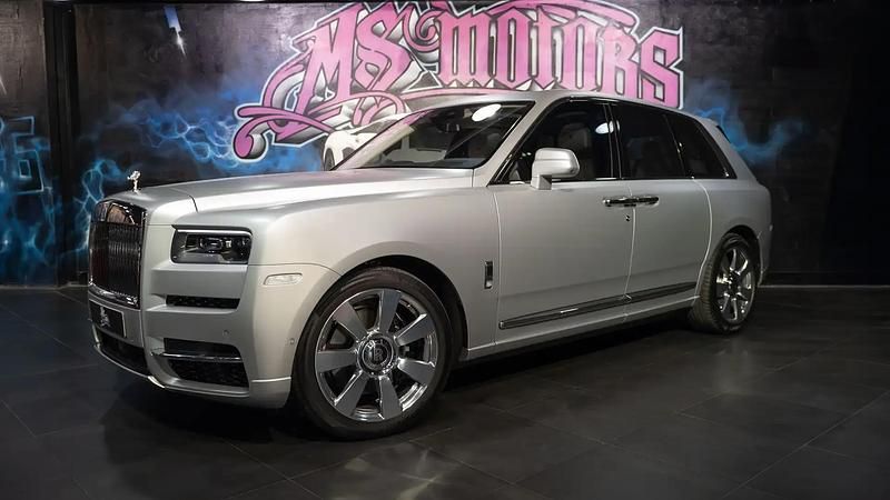 Occasion Rolls Royce Cullinan 571 ch (419 kW) 2020 Gris SUV