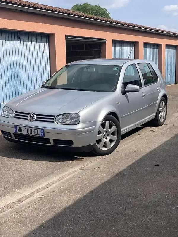 Utilisé 2003 VW Golf IV Berline | 3 000 € - Image 1/4