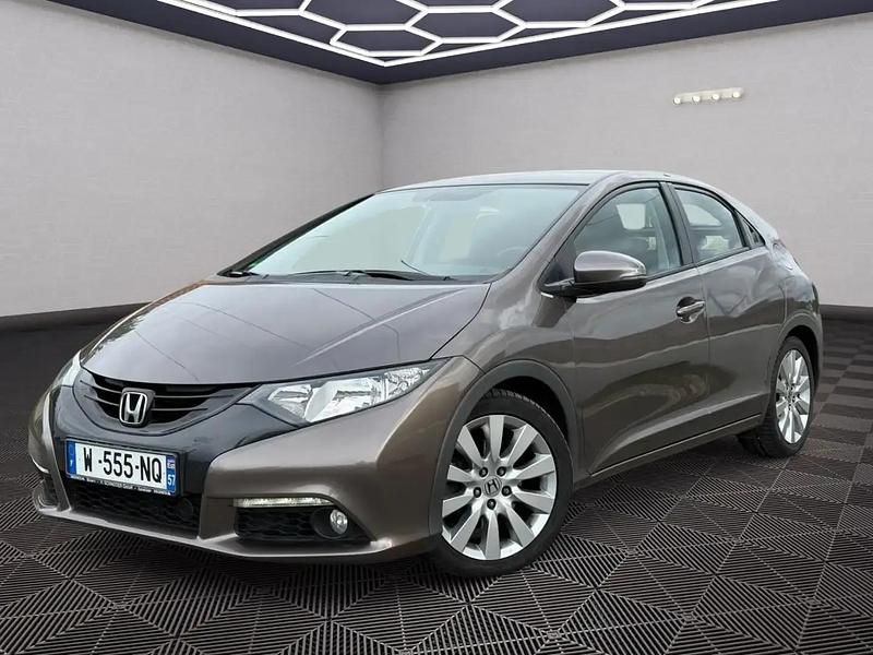 Brun Utilisé 2013 Honda Civic Executive Berline | 9 999 € - Image 1/4