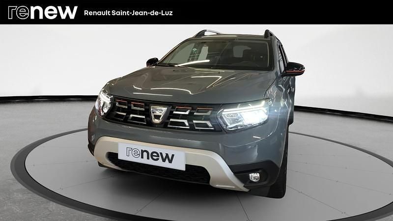 Gris Utilisé 2022 Dacia Duster Extreme SUV | 23 590 € (Prix assez cher) - Image 1/4
