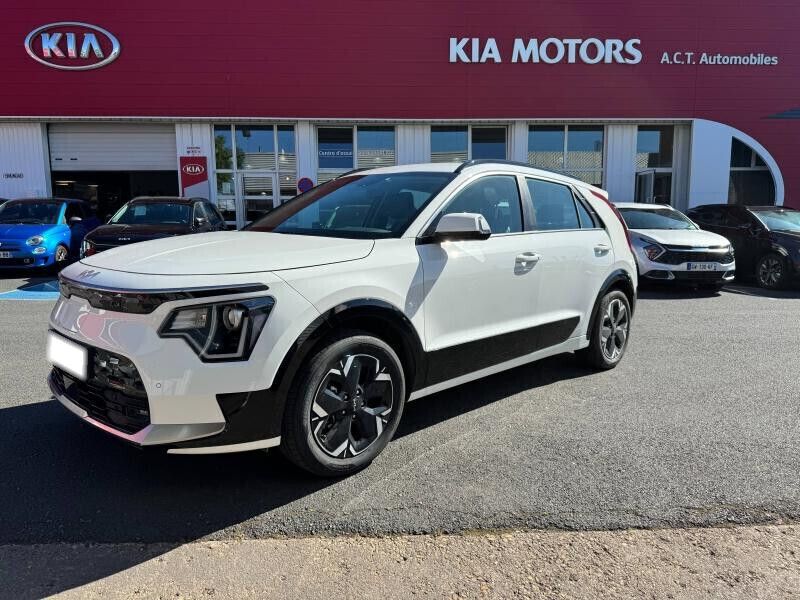 Blanc Utilisé 2023 Kia e-Niro 2 SUV | 29 600 € (Prix assez cher) - Image 1/4