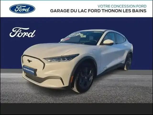 Blanc Utilisé 2023 Ford Mustang Mach-E Standard Range SUV | 33 990 € (Super prix) - Image 1/4