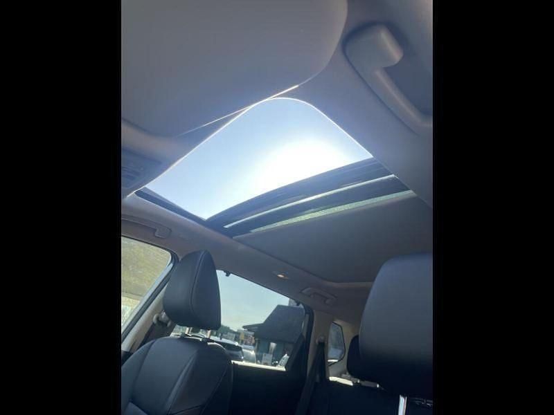 Image 3/4