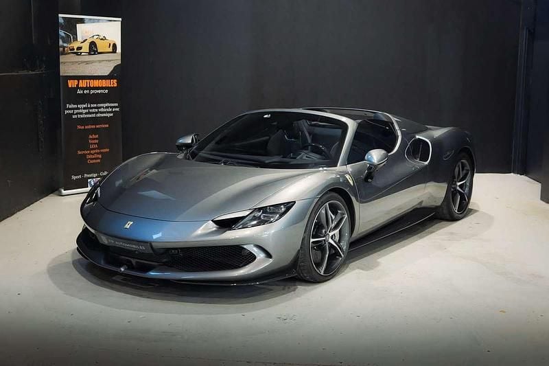 Occasion Ferrari 296 827 ch (608 kW) 2023 Gris Cabriolet