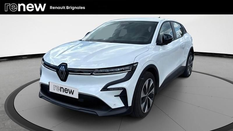 Blanc Utilisé 2022 Renault Mégane Evolution Berline | 21 480 € (Prix juste) - Image 1/4