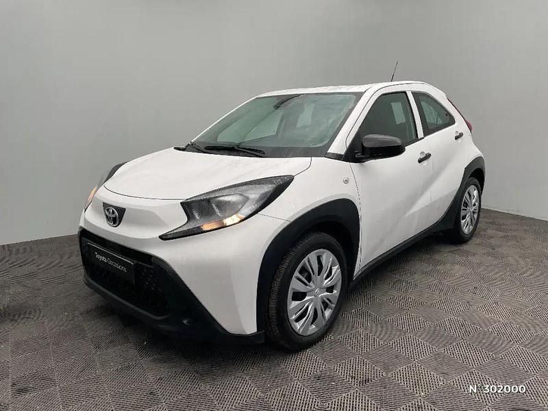 Blanc Occasion 2022 Toyota Aygo X Business Edition SUV | 13 990 € (Prix assez cher) - Image 1/4