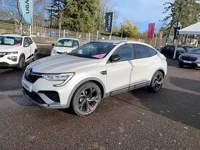 Blanc perle Occasion 2022 Renault Arkana SUV | 21 990 € - Image 1/4