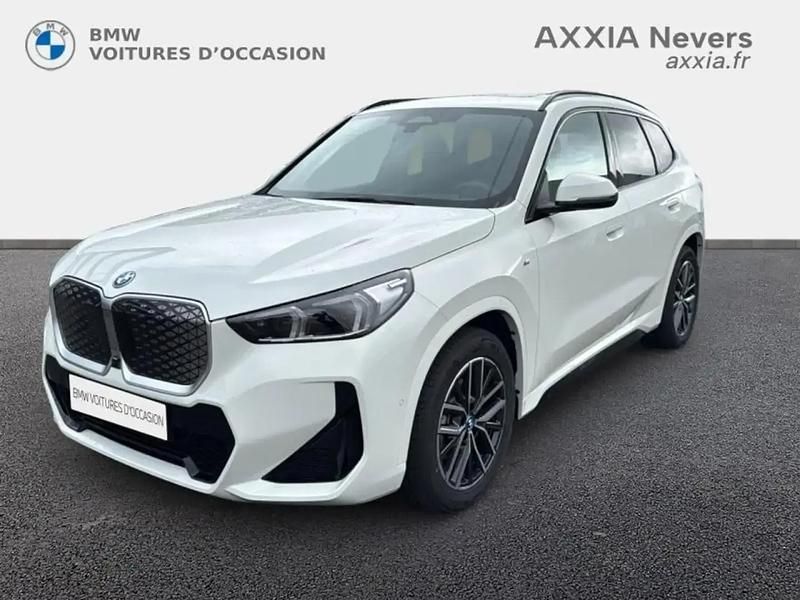 Blanc Utilisé 2025 BMW iX1 M Sport SUV | 52 890 € - Image 1/4