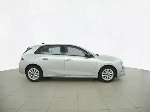 Occasion Opel Astra Edition 110 ch (80 kW) 2023 Gris Berline