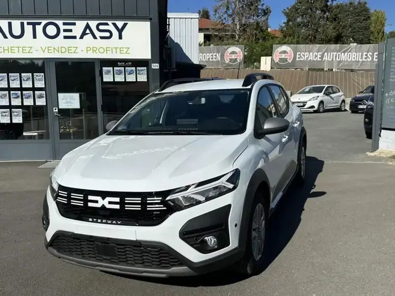 Occasion Dacia Sandero Expression 101 ch (74 kW) 2023 Blanc Citadine