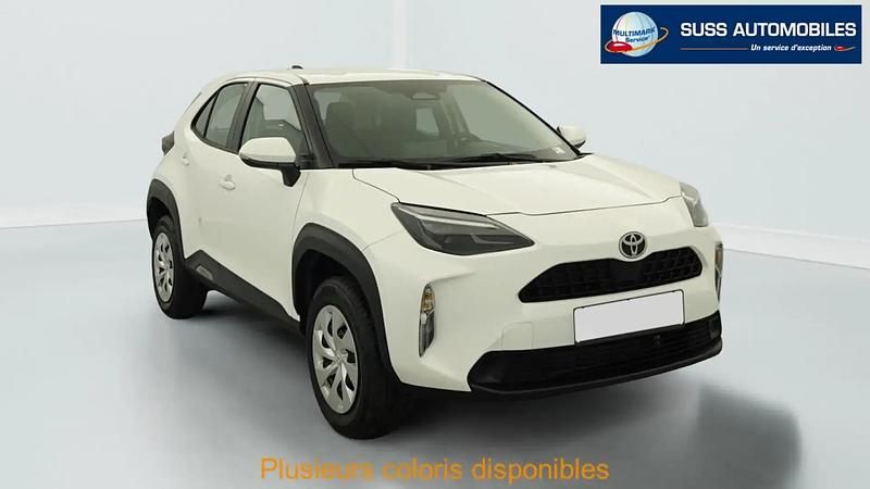 Blanc Nouvelle 2025 Toyota Yaris Cross SUV | 25 418 € - Image 1/4
