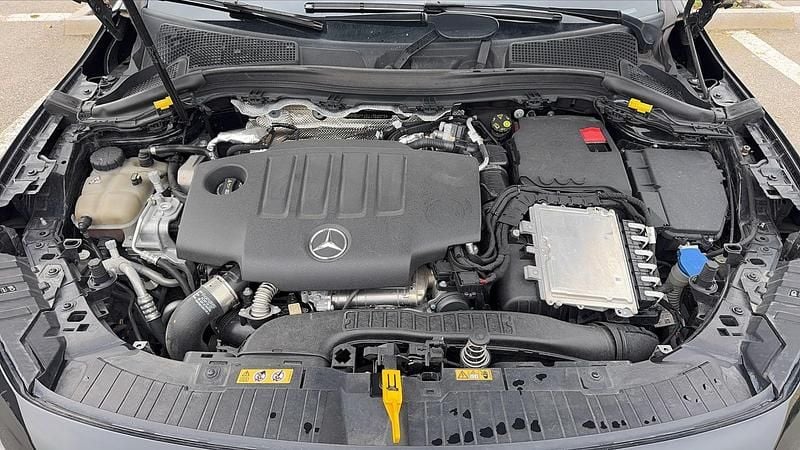 Occasion Mercedes GLA200 AMG line 150 ch (110 kW) 2021 Noir SUV