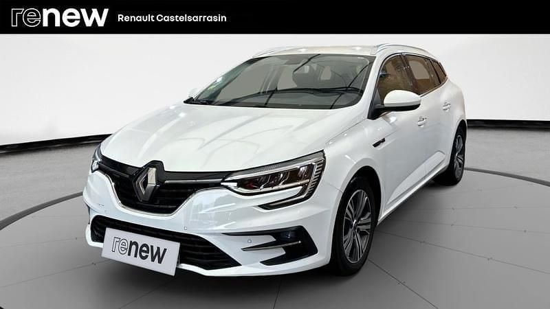 Blanc Occasion 2023 Renault Mégane IV Evolution Berline | 17 990 € (Prix juste) - Image 1/4