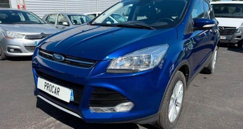 Bleu Utilisé 2016 Ford Kuga Titanium SUV | 10 990 € (Prix assez cher) - Image 1/4