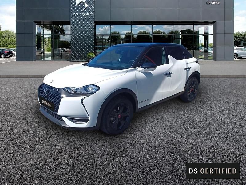 Blanc Utilisé 2022 DS Automobiles DS3 Crossback E-Tense Performance SUV | 18 950 € - Image 1/4