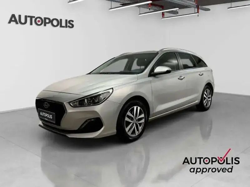 Gris Utilisé 2019 Hyundai i30 Break | 15 990 € (Prix juste) - Image 1/4