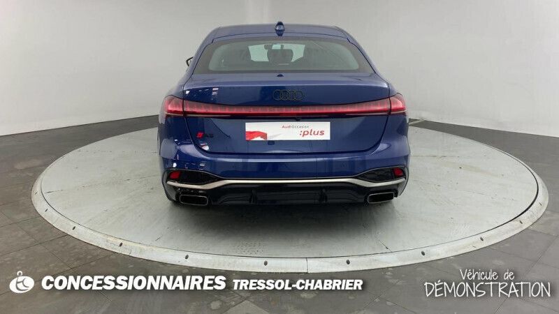 Utilisé 2023 Audi A5 S-Line Coupé | 70 999 € - Image 1/4