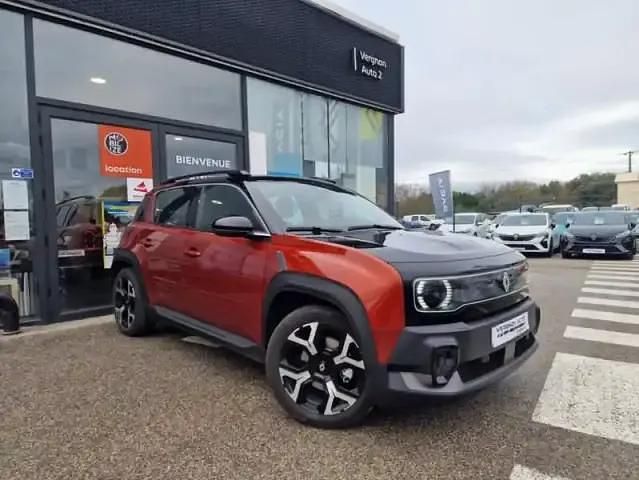 Marron Occasion 2025 Renault 4 E-Tech Techno SUV | 30 763 € (Super prix) - Image 1/4