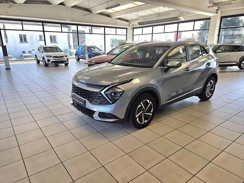 Gris Utilisé 2024 Kia Sportage 2 SUV | 31 890 € (Bon prix) - Image 1/4