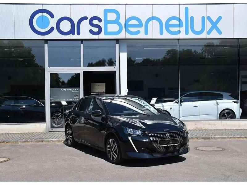 Noir Utilisé 2023 Peugeot 208 Allure Citadine | 15 200 € (Prix juste) - Image 1/4