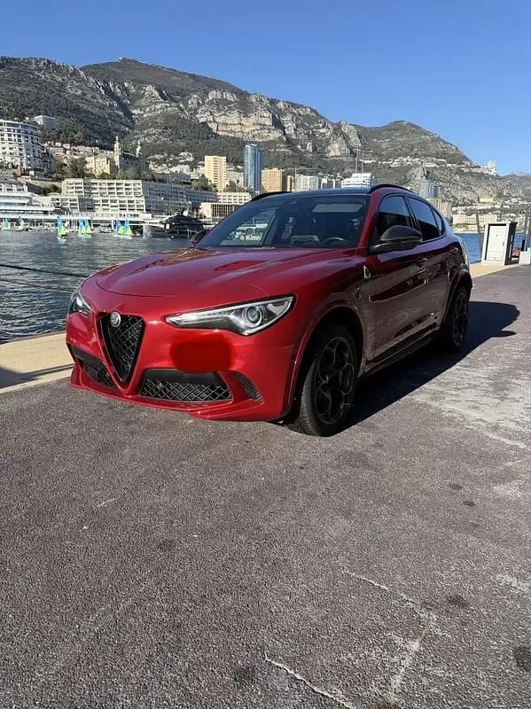 Rouge Occasion 2021 Alfa Romeo Stelvio Quadrifoglio SUV | 55 000 € (Prix cher) - Image 1/4