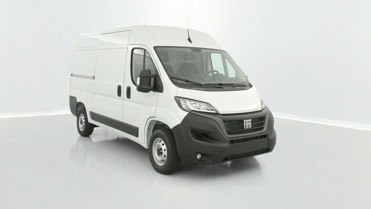 Utilisé 2023 Fiat Ducato Van | 32 580 € (Prix assez cher) - Image 1/1